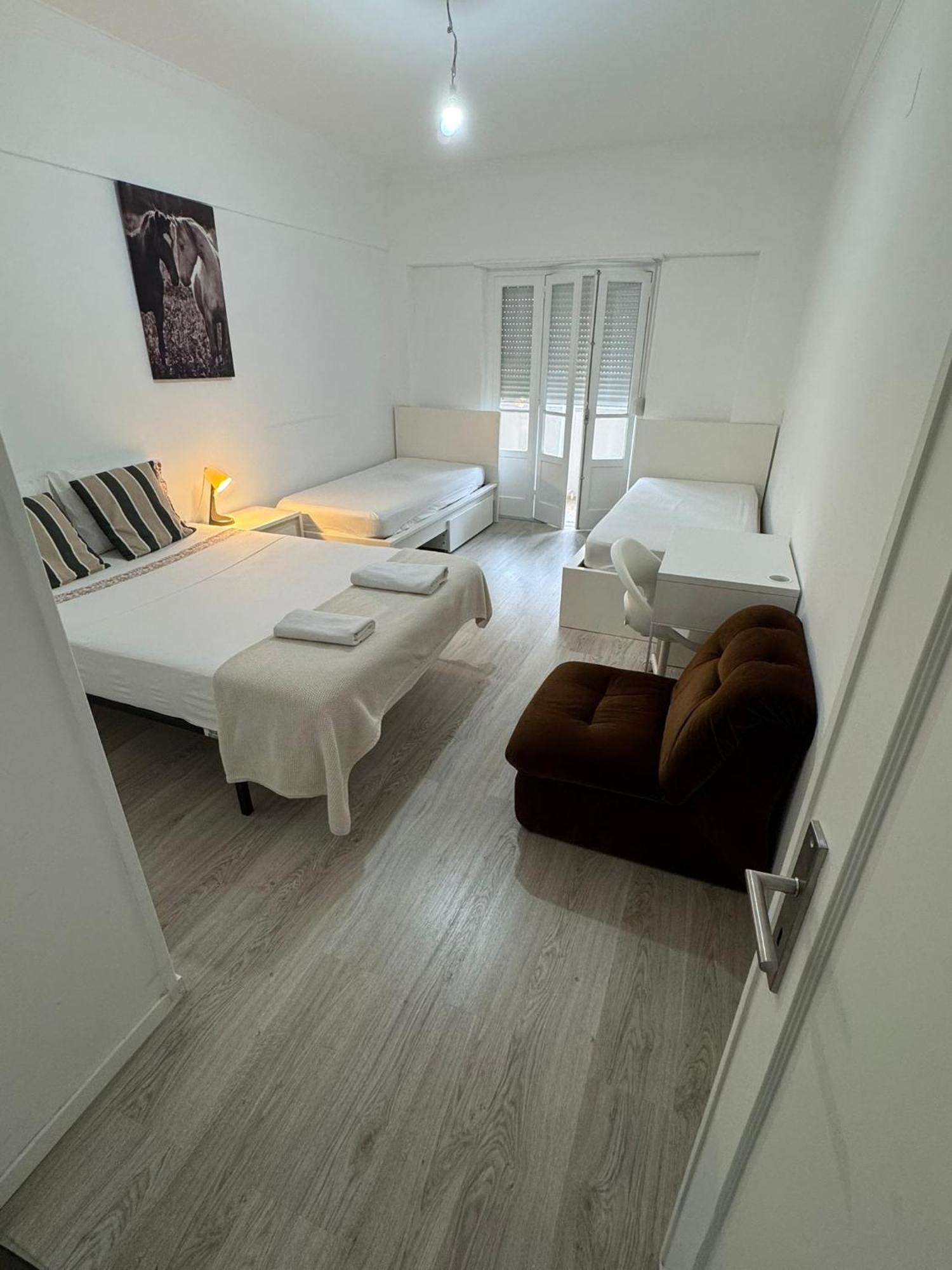 Room Alvalade Lisboa Ngoại thất bức ảnh